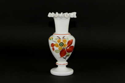 Vase, Hand-painted, Milk glass, 1st half of the 20th cent., Height: 18.5 cm