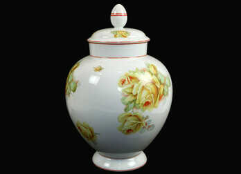 41 cm Huge vase with lid, Porcelain, Riga Ceramics Factory, 1940 - 1941, Riga (Latvia)