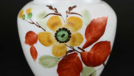 Vase, Hand-painted, Milk glass, 1st half of the 20th cent., Height: 18.5 cm