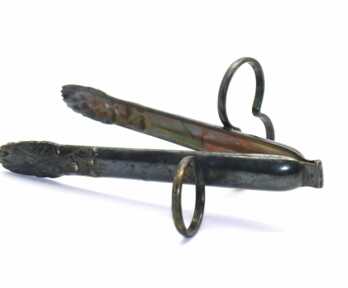 Tongs, Metal, France, Weight: 47.23 Gr.