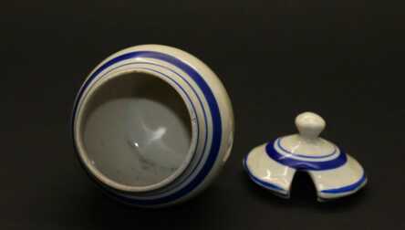 Sinepju trauciņš "Rokoko", Porcelāns, Rīgas porcelāna fabrika, Rīga (Latvija)