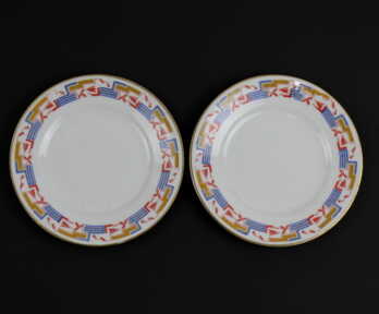 Small plates (2 pcs.), Porcelain, M.S. Kuznetsov manufactory, the 20-30ties of 20th cent., Riga (Latvia), Ø 16 cm