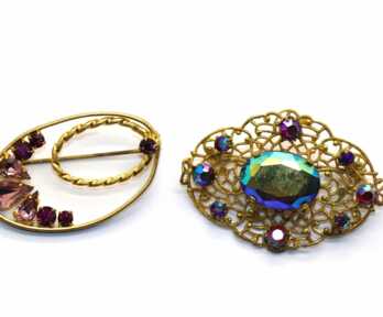 Vintage brooches (2 pcs), Weight: 12 Gr.