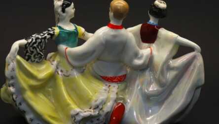 Statuete "Draudzības deja", Porcelāns, Duļevas porcelāna rūpnīca (DZ "Dulevo"), 1952-1964. gads, PSRS