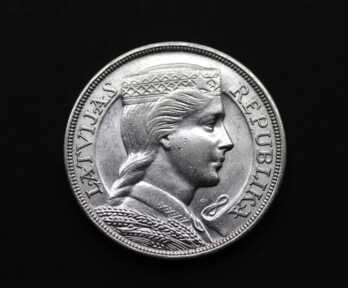 Coin "5 Lats", 1929, Silver, Latvia