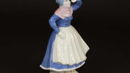 Figurine "Girl", Porcelain, "Wagner & Apel", GDR