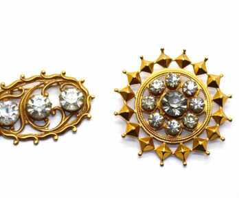 Vintage brooches (2 pcs), Weight: 19.62 Gr.