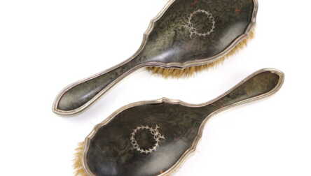 Mirror, Hairbrushes and shoe brush, Silver, 925 Hallmark, Wood, Total weight: 611 Gr.