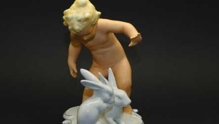 Figurine "Putto boy with hares", Porcelain, 1763, Wallendorf, Germany