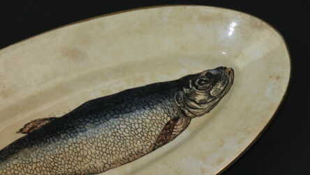 Fish serving plate, Faience, M.S. Kuznetsov manufactory, the 20-33ties of 20th cent., Riga (Latvia)