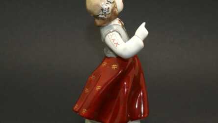 Figurine "Girl in a folk costume", Porcelain, 1st grade, Riga porcelain-faience factory, Riga Latvia