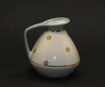 Small vases, Porcelain, Riga porcelain factory, Riga (Latvia), Height: 7.5 cm
