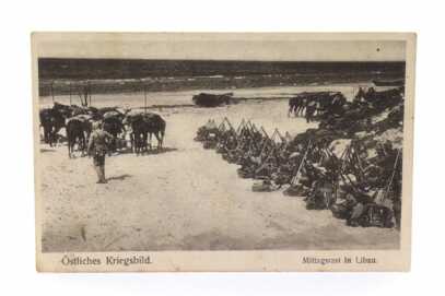 Fotogrāfija "Liepāja. Vācu  karavīru izveidota atpūtas vieta  Liepājas pludmalē ", 20. gs. sākums, Latvija, 14x9 cm