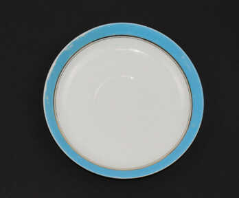 Small plate, Porcelain, Partnership of the fabric of M.C.Kuznetsov, Dulevo porcelain factory, Russian empire, Ø 14.3 cm