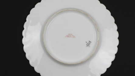 Šķīvis, Porcelāns, Zīmogs "Depot de vaisselles etrangeres a St. Petersbourg / Ārzemju trauku noliktava Sanktpēterburgā", Ø 18 cm