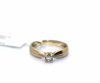 Кольцо с бриллиантом, Золото, 750 Проба, Размер: 15.75 мм, Вес: 2.23 Гр