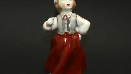 Figurine "Girl in a folk costume", Porcelain, 1st grade, Riga porcelain-faience factory, Riga Latvia