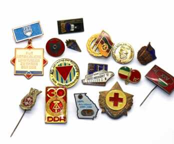 Badges (15 pieces), Germany, Weight: 100.60 Gr.