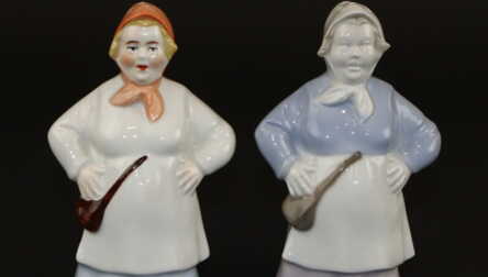 Figurines / Salt cellars, Porcelain, Height: 13.3 cm