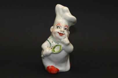 Statuete / Sāls trauciņš "Pavārs", Porcelāns, Augstums: 10.5 cm