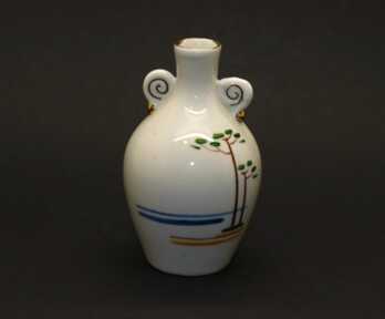  Small vase, Gilding, Hand-painted, Porcelain, Riga porcelain-faience factory, Riga (Latvia), Height: 9.5 cm