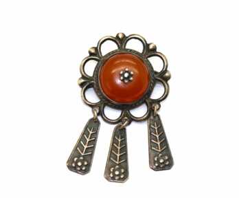 Brooch, Amber, Honey color of Amber, Silver, Weight: 4.04 Gr.