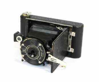 Фотоаппарат "Vest Pocket Kodak Model B", Компания "Eastman Kodak", первая половина 20 века, США